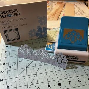 Creative Memories Damask Flourish border punch